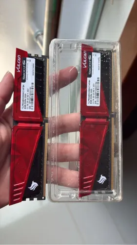 Memória RAM TeamGroup T-Force Vulcan 16GB (2x8G) DDR4 3200MHz CL16