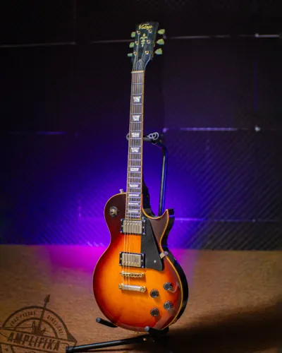 Guitarra Vintage V-100 LP