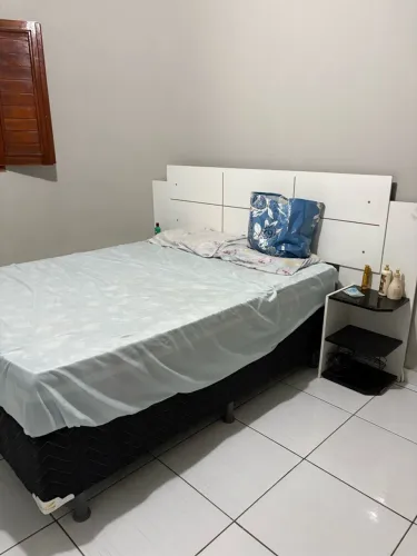 Cama box com cabeceira