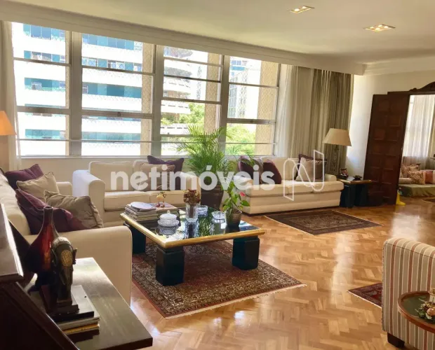 Apartamento Alto Padrão em Higienópolis 275m²; | 4 Dorms | 4 Vagas | Reformado e Exclusiv