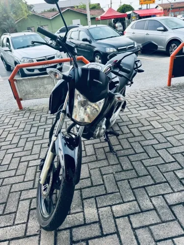 Honda CG 160 Fan 2022/2023 ? Excelente estado!