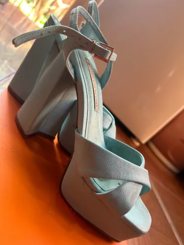 Salto sapatinho de luxo