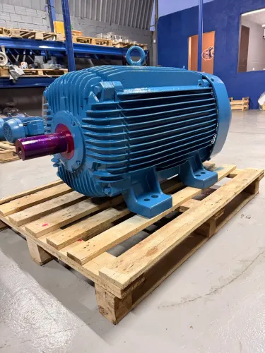 Motor elétrico 200 cv 4 polos 1700 rpm