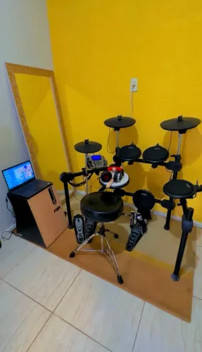 Bateria Eletrônica