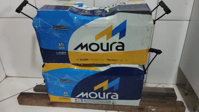 02 Baterias 24V 150A Marca Moura