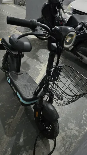 Bicicleta Elétrica 350w Aro 14 Yoo Mobility Scooter Y200 Cor Preto/ azul
