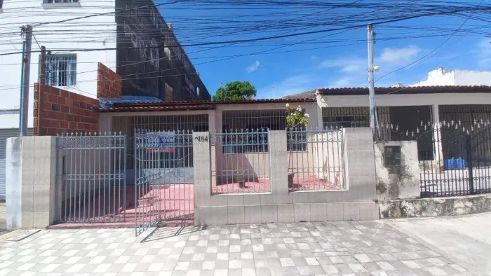 Residential / Home em Aracaju