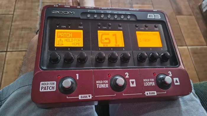Pedaleira Zoom B3