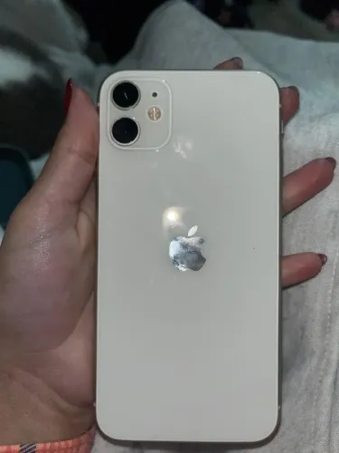 iPhone 11- 64GB