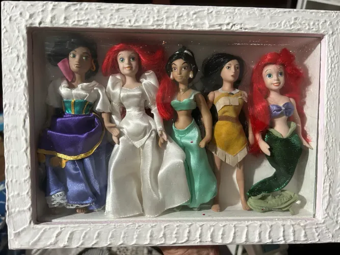 Bonecas porcelana
