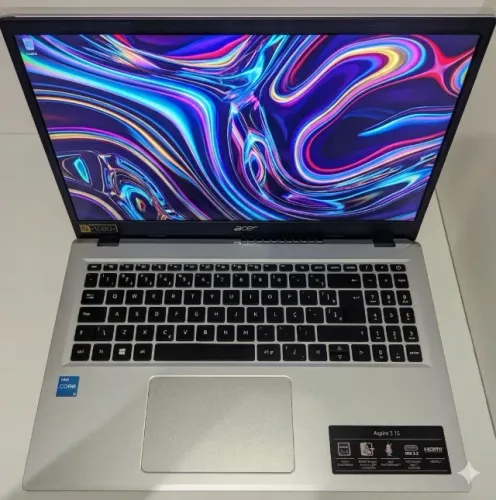 Notebook Acer Aspire N305 (8 Núcleos) 8GB DDR5 4800Mhz (3 Meses de Uso)