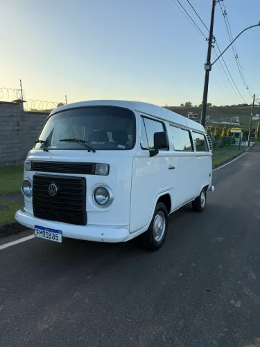 Volkswagen Kombi Standard 1.4 MI Total Flex 8V 2014