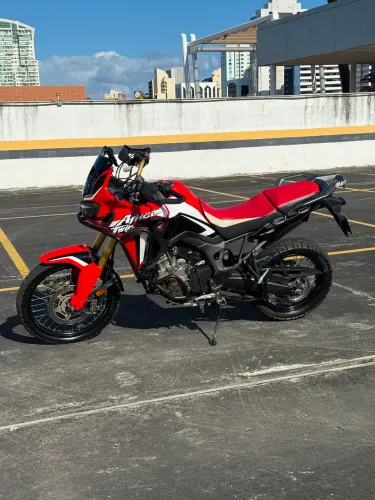 HONDA CRF ÁFRICA TWIN