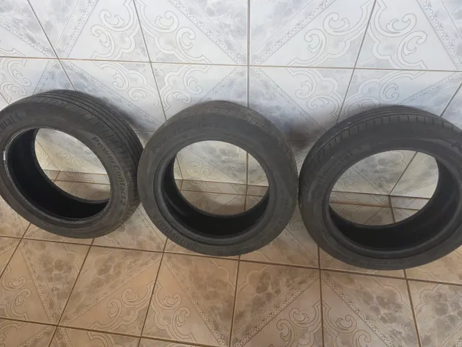 Vendo 3 pneus continental 195.55/16