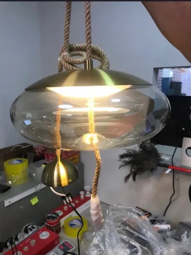 Luminária LED clássica 