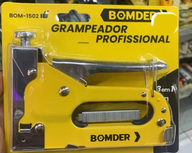 Grampeador Tapeceiro Profissional Bomder Modelo BOM-1502