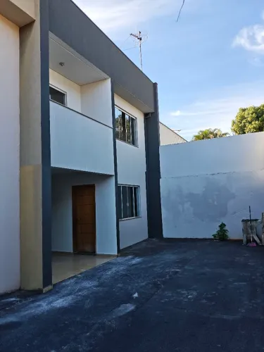 Sobrado Próximo colégio Bittencourt. Bem localizado.