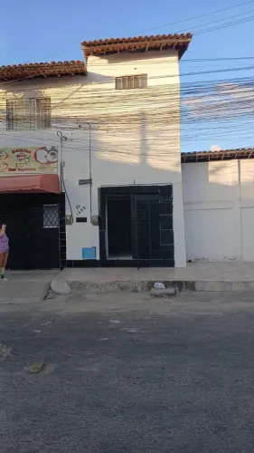 Alugo Ponto Comercial no Henrique Jorge