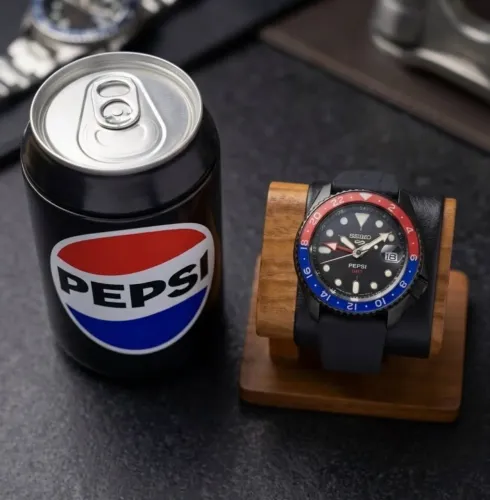 Relógio Seiko 5 Sports GMT Edição Limitada Pepsi Novo