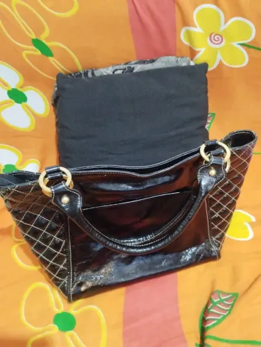 Bolsa de couro Anandra