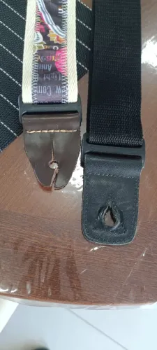 Duas correias
