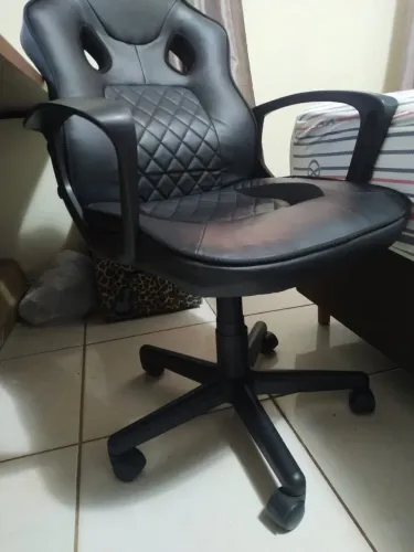 Cadeira de escritório estilo gamer