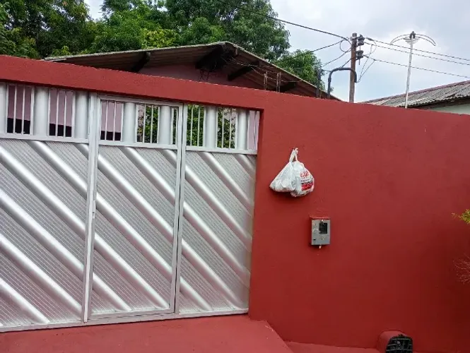 Casa Hiléia ótima localização venda/aluguel