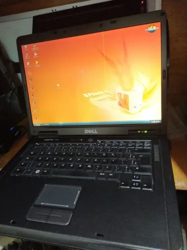 Notebook dell vostro 1000 win XP retro