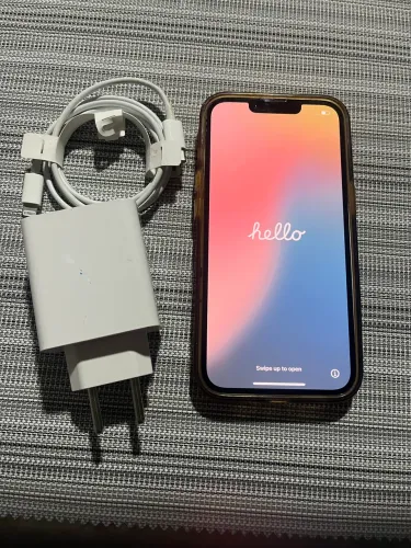 iPhone 13 128g sem marca de uso bateria nova