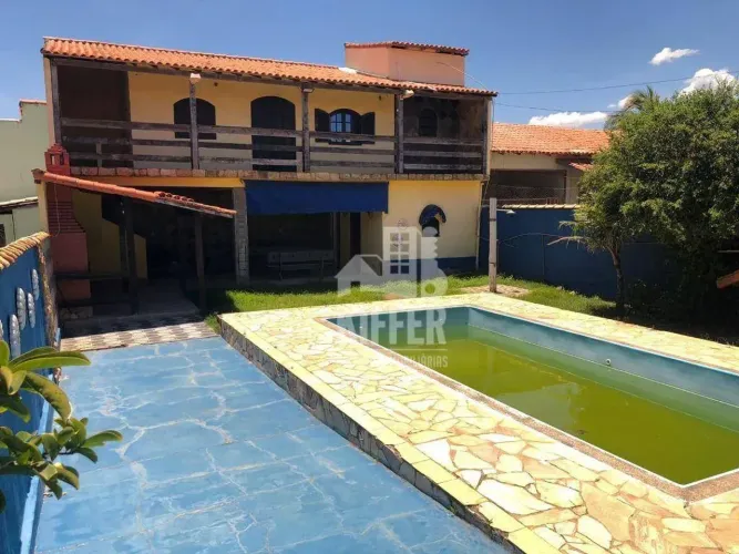 Casa com 4 quartos à venda, 480 m² por R$ 479.000 - Ponta Negra - Maricá/RJ