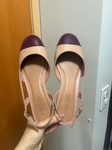 Sapatilha Slingback Arezzo - salto baixo