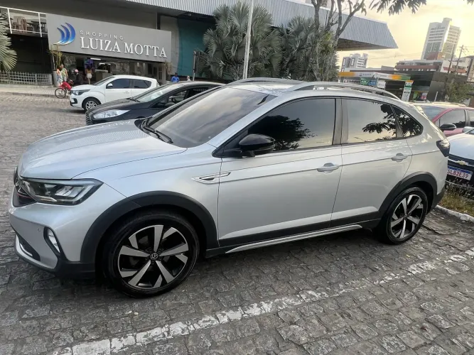 Volkswagen Nivus Highline 1.0 200 TSI Flex AUT 2021