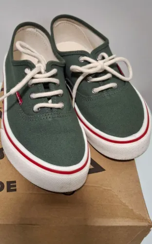 Tenis redley