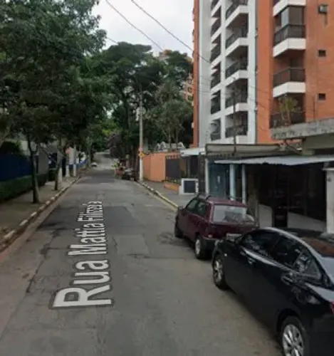 Terreno comercial para venda em Real Parque, 500m²