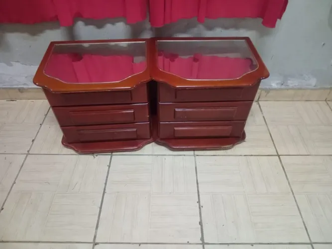 Criado mudo