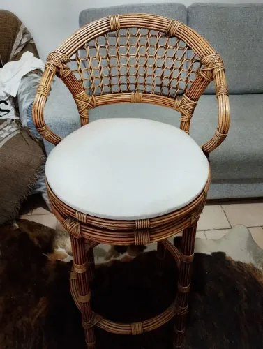 Banqueta giratória 300 reais 