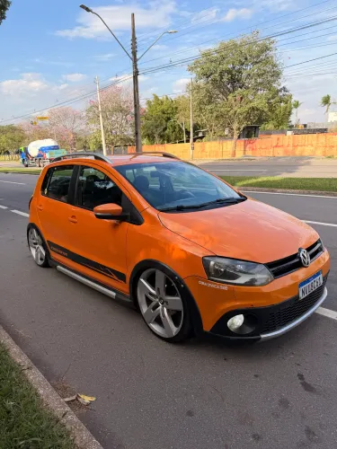 Volkswagen Crossfox 1.6 MI Total Flex 8V 5P 2011