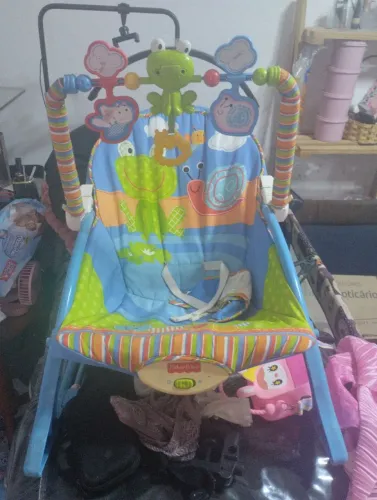 Cadeirinha de balanço