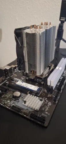 Kit Ryzen 5 5600G + B450M + 16GB 3600MHz + NVMe + Fonte 500W (PC Completo)