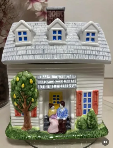 Casinha de porcelana O.C.I Philippines 