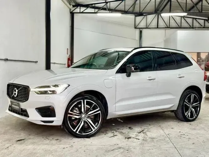 Volvo XC-60 XC 60 T-8 Híbrido R-design 2.0 5P 2021
