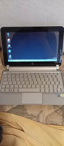 Netbook HP Mini - Intel Atom / 2GB RAM (Ideal para textos e tarefas básicas)