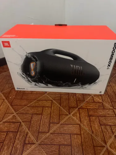 JBL Bombox 4 