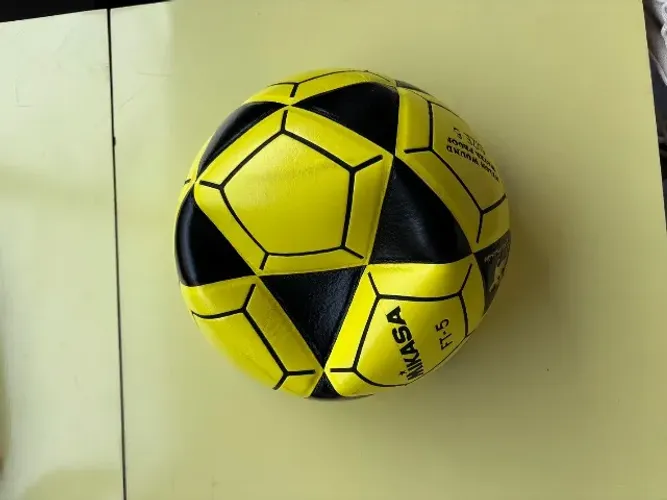 bola MIKASA altinha