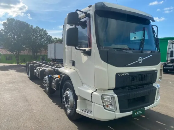 Volvo Vm 330 2021