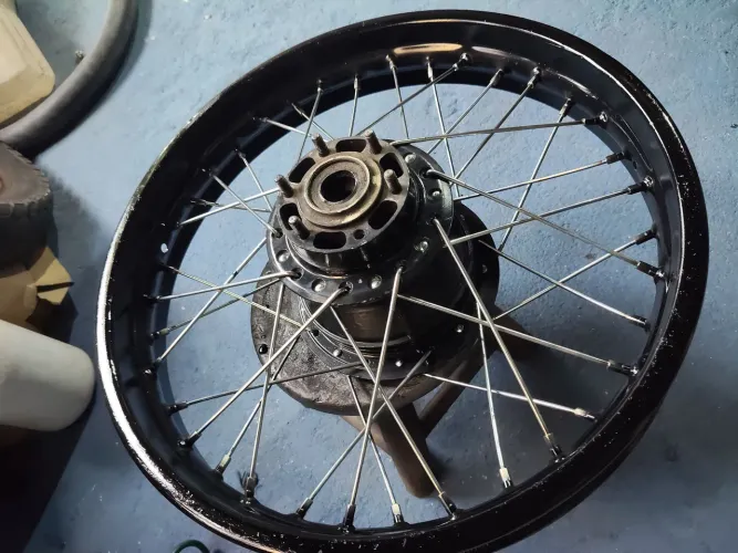 Roda Crosser freio a tambor traseira