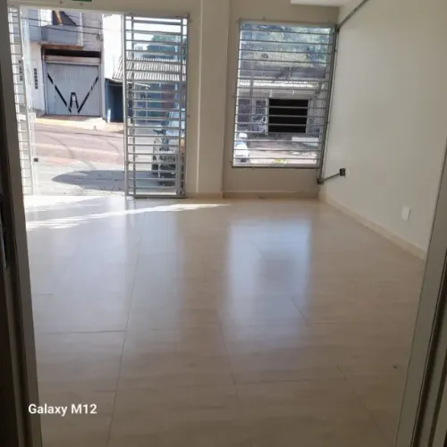 Sala comercial com 60 m², localizada no Bairro Ciro Nardi, em Cascavel/PR