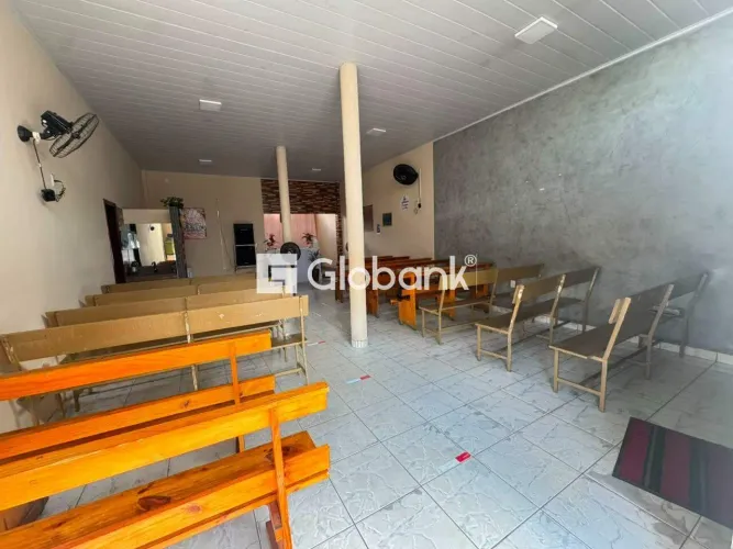 Ponto Comercial à Venda no Bairro Bela Vista, Montes Claros - 73,25 m²