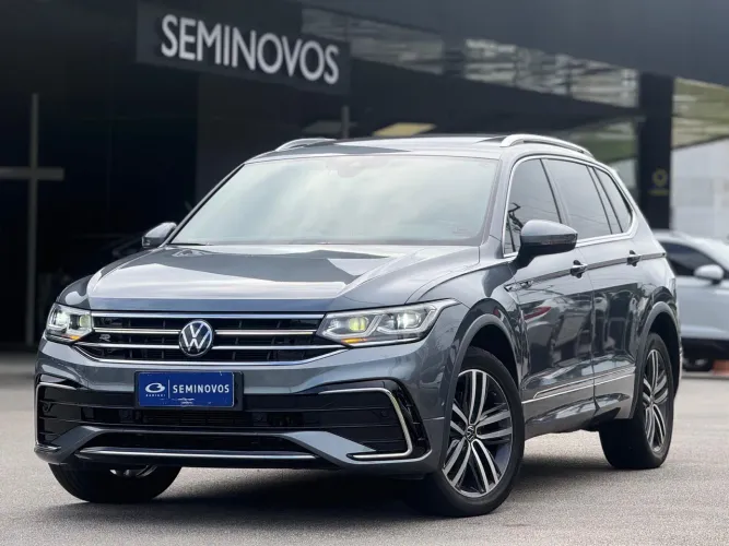 Volkswagen Tiguan Allspac R-line 300 TSI 2.0 2024