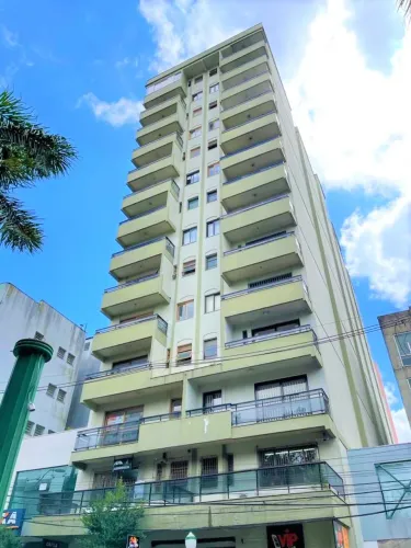 Apartamento Duplex com Suíte